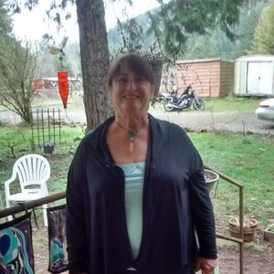 Meet your Posher, Joanne